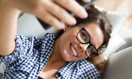 Ser feliz, ¿un deseo o una obligación?