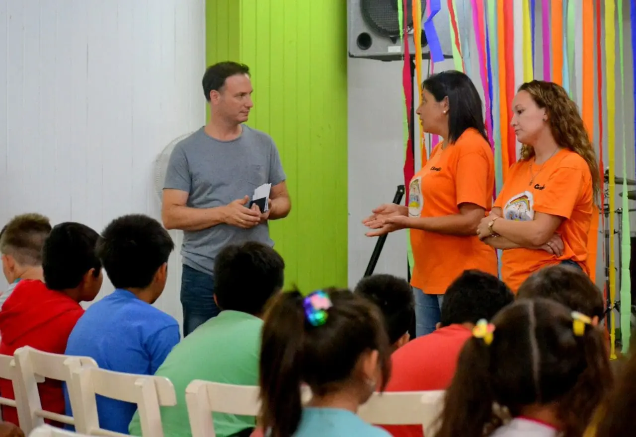 Melincué: Enrico trabaja a la par de las iglesias para concretar nuevos proyectos