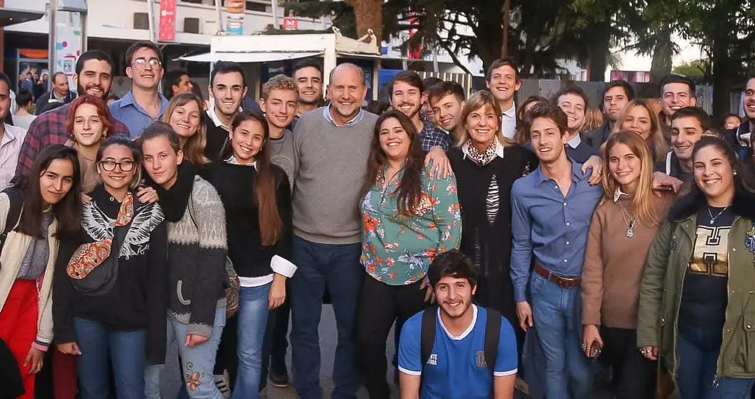 Omar Perotti Programa Primer Empleo