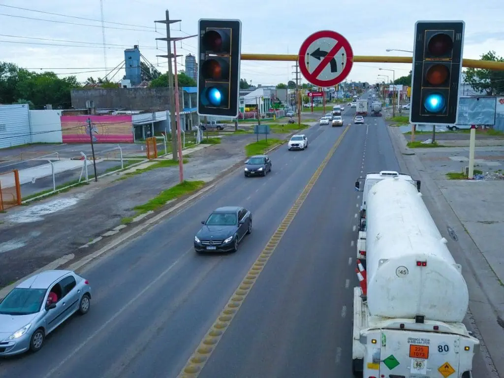 SEMAFORIZACION ruta 8 (1)