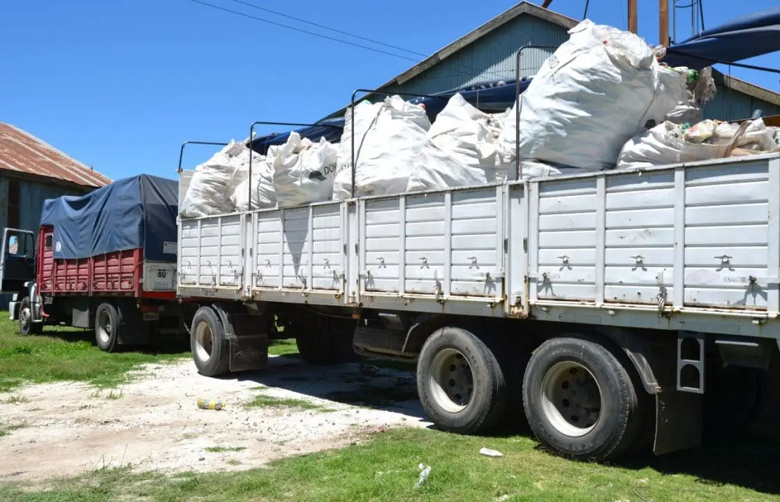 Villa Cañás Ecobotellas
