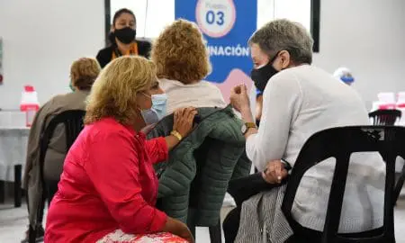 Martorano 200 mil vacunas