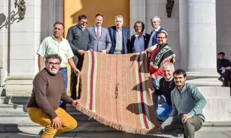 Christophersen se hizo oír en Santa Fe con el proyecto de un poncho santafesino
