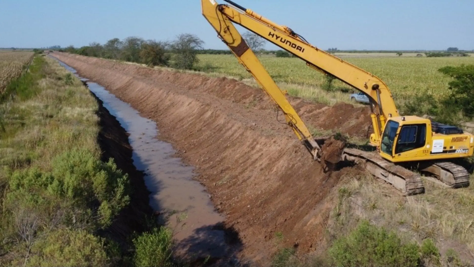 Teodelina: La provincia adjudicó la construcción de la obra de regulación del Bajo Las Encadenadas y de defensa del barrio El Progreso