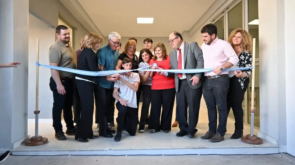 Venado Tuerto: La provincia inauguró el nuevo taller de la Escuela Técnica N.º 483