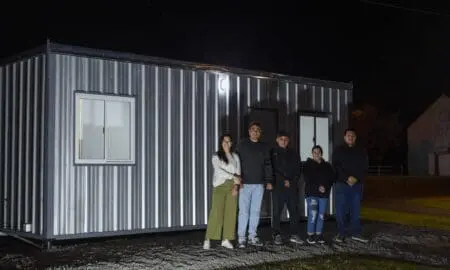 María Teresa: La fábrica de oportunidades comunal presentó su oficina modular