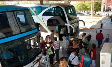 Transporte de pasajeros: Enrico gestiona nuevas frecuencias de colectivos para localidades de la región