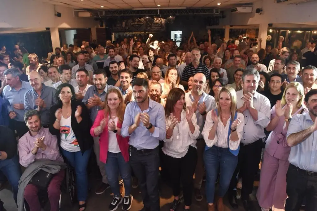 Dos sectores de JxC se unen para trabajar en equipo para cambiar Santa Fe