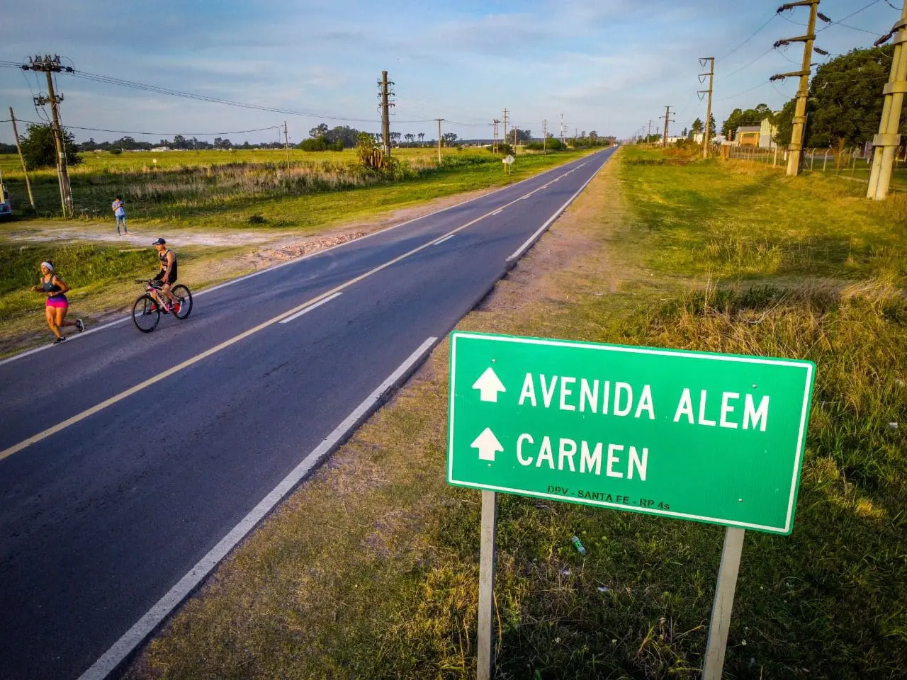 Parque Industrial: Enrico solicita la iluminación de la recta que conecta Ruta 8 con calle Alem
