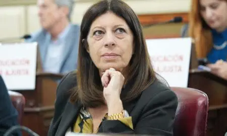 Clara García: A tres años de gestión, Perotti sigue improvisando en materia de educación