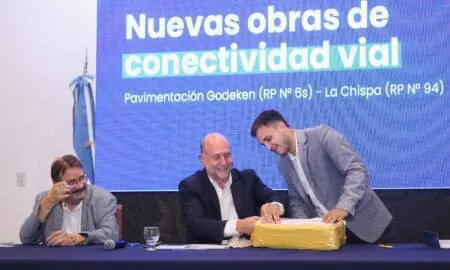 Perotti encabezó la licitación para pavimentar el camino entre Gödeken y La Chispa