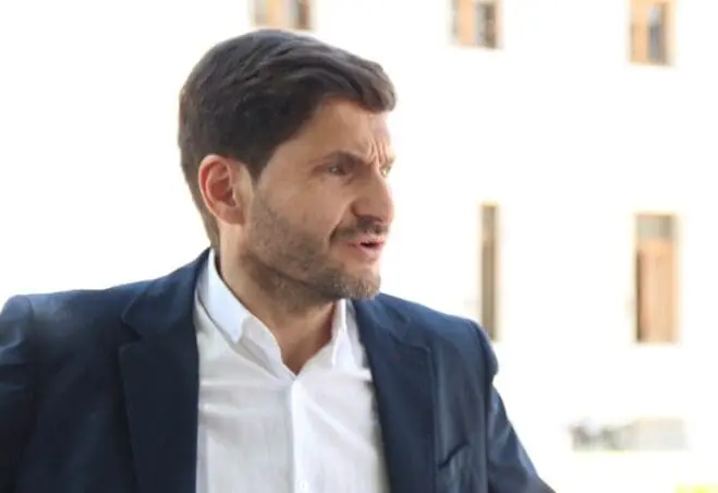 Pullaro a Perotti: Gobernador tome las riendas de la gestión y actúe