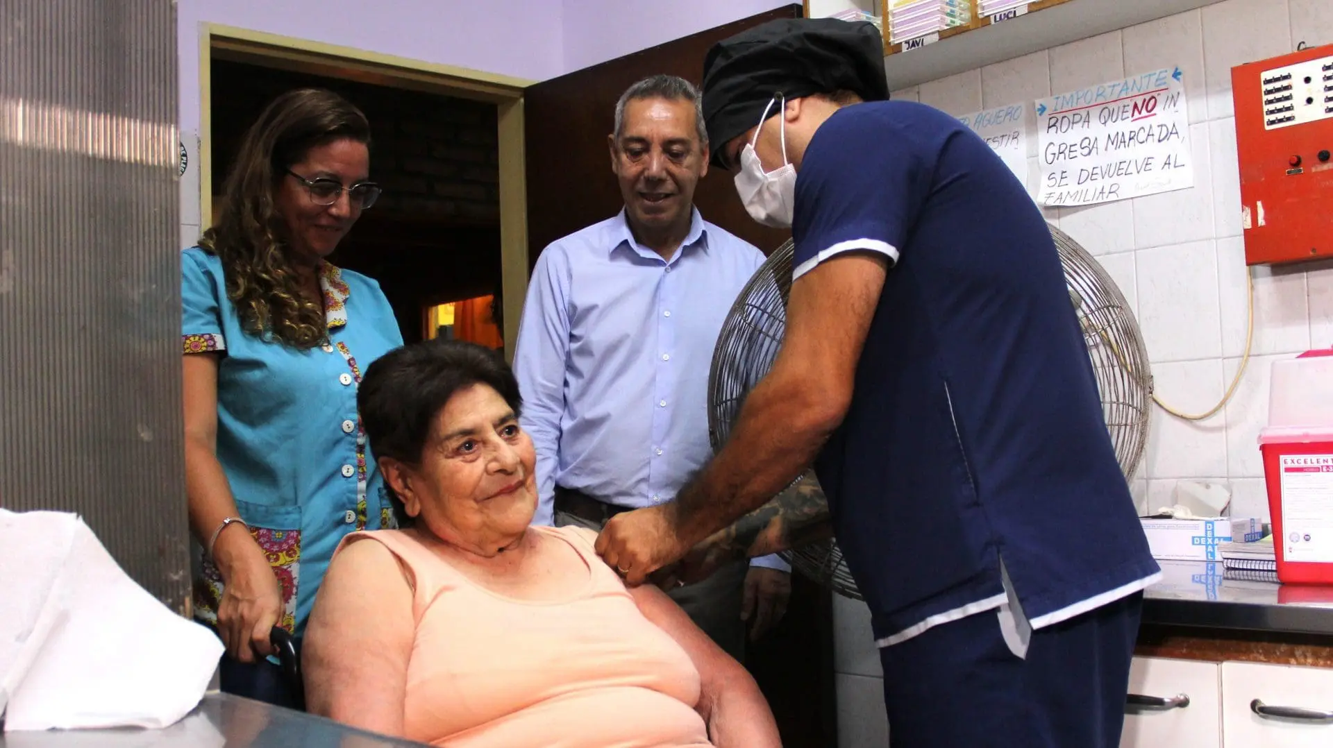 Santa Fe: Comenzó a colocarse el refuerzo de la vacuna bivalente contra el COVID