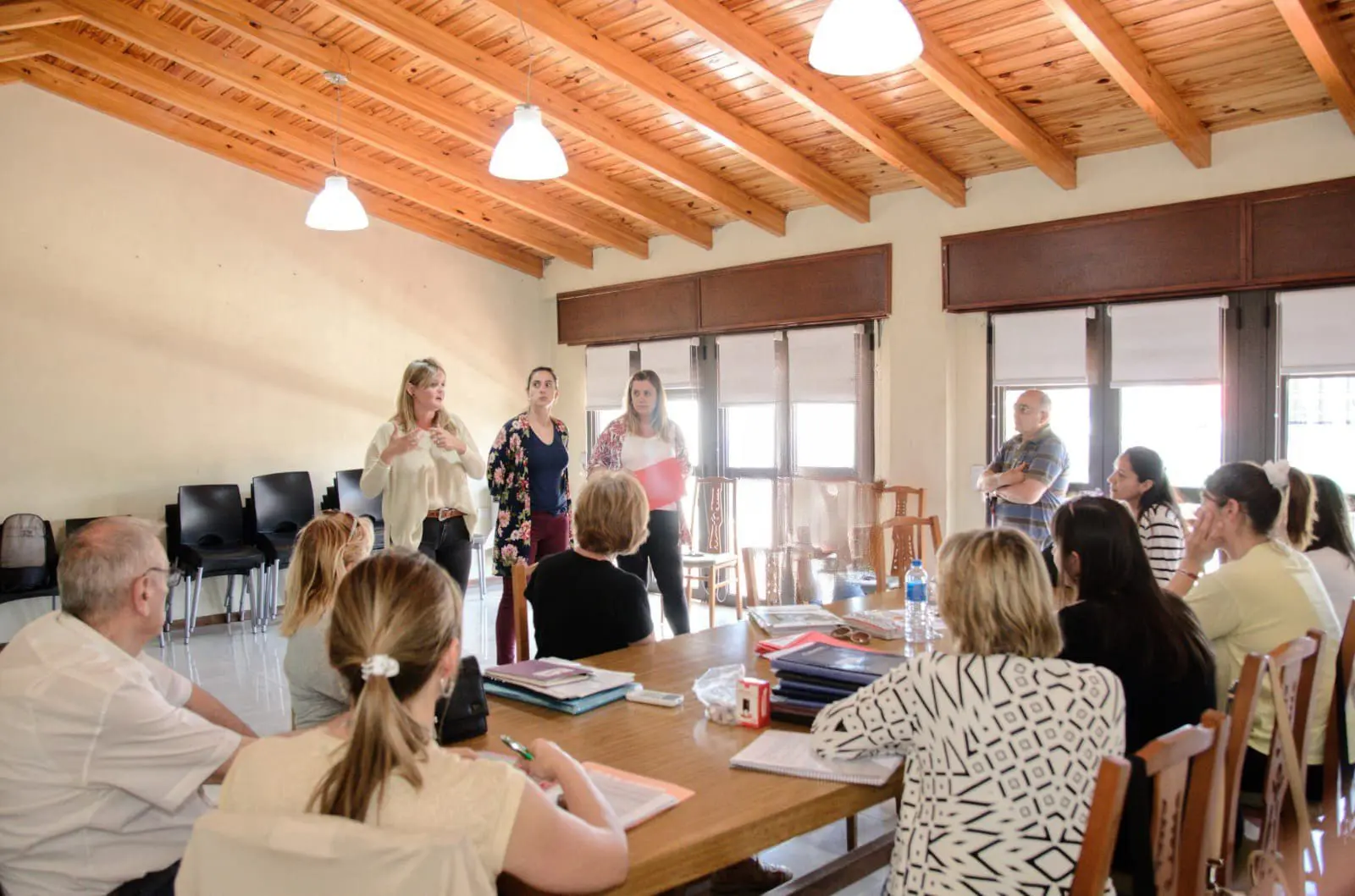 Georgina Orciani esta a la par de cada institución del departamento