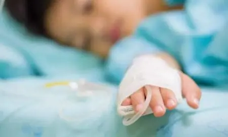 Gestiones del senador Enrico ante el ministro de economía para abrir una terapia intensiva de niños en la región