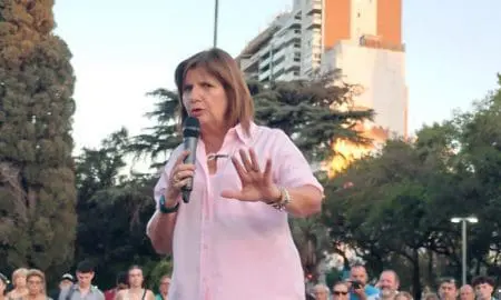 Rosario: Patricia Bullrich se presentó con un plan de 5 mil federales para la ciudad