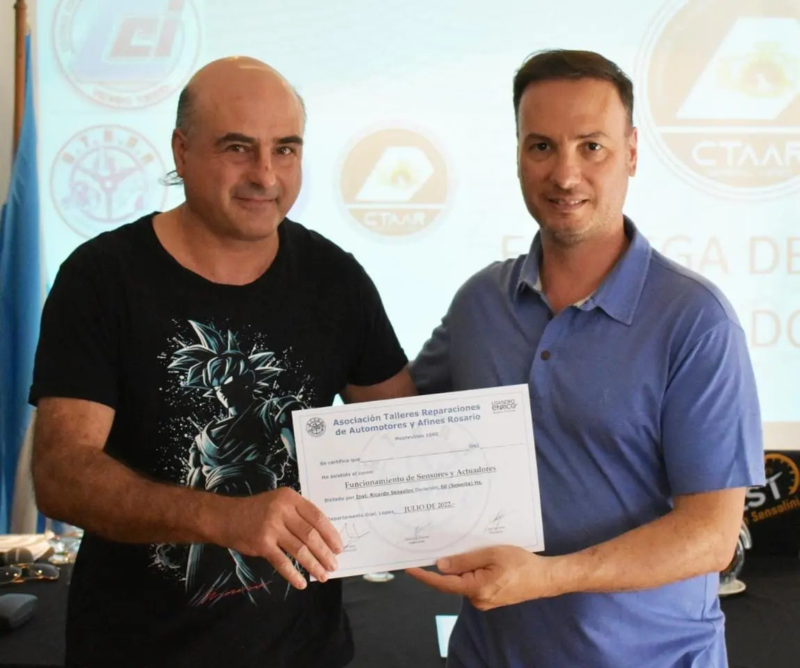 Enrico promueve otro curso sobre mecánica de motos para toda la región