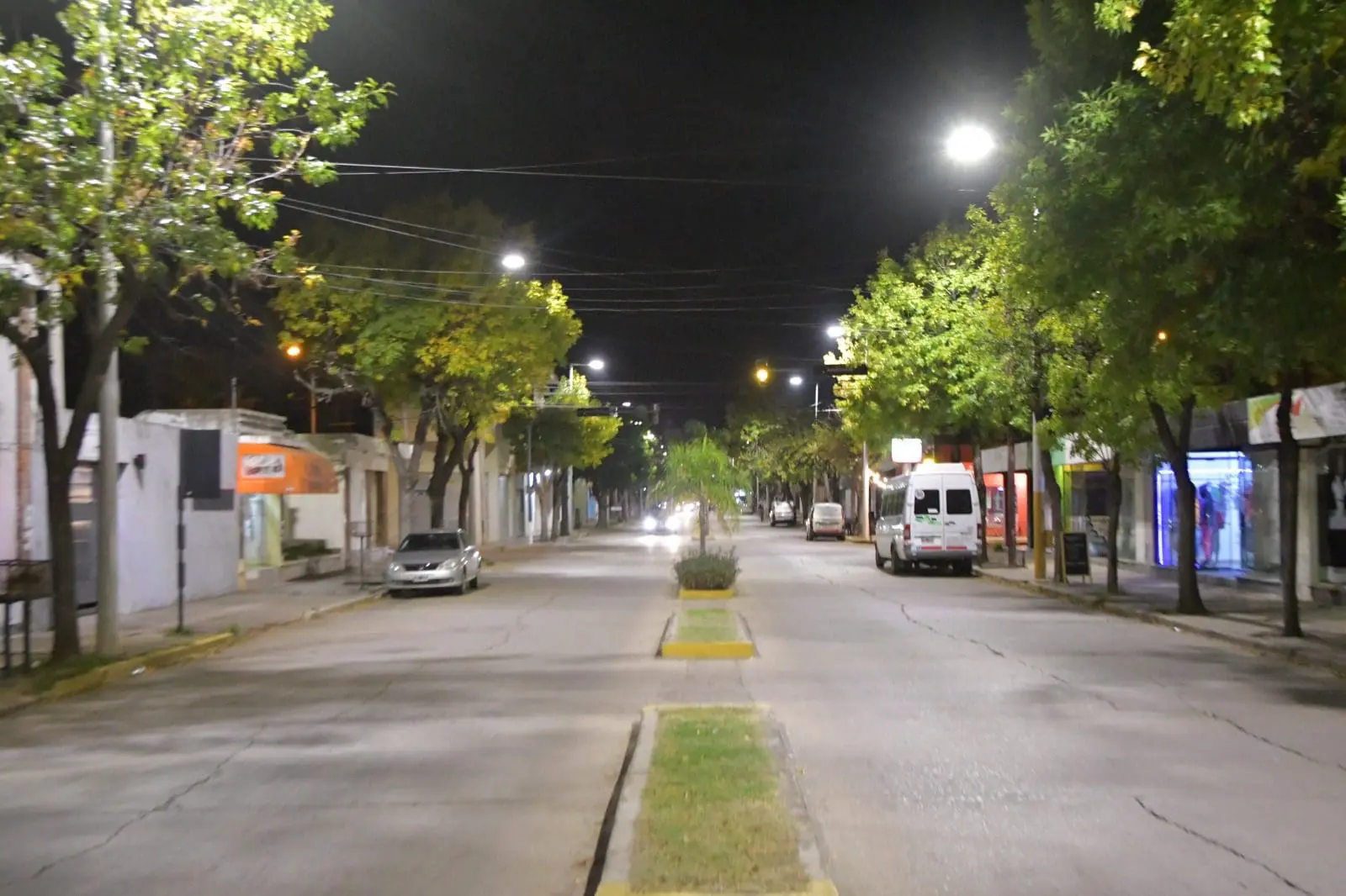 Venado Tuerto: Chiarella inauguró las nuevas luces LED de avenidas Chapuis y Estrugamou