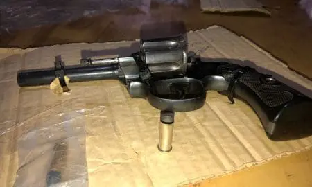 Teodelina: Arrestaron a tres sujetos por efectuar detonaciones de arma de fuego