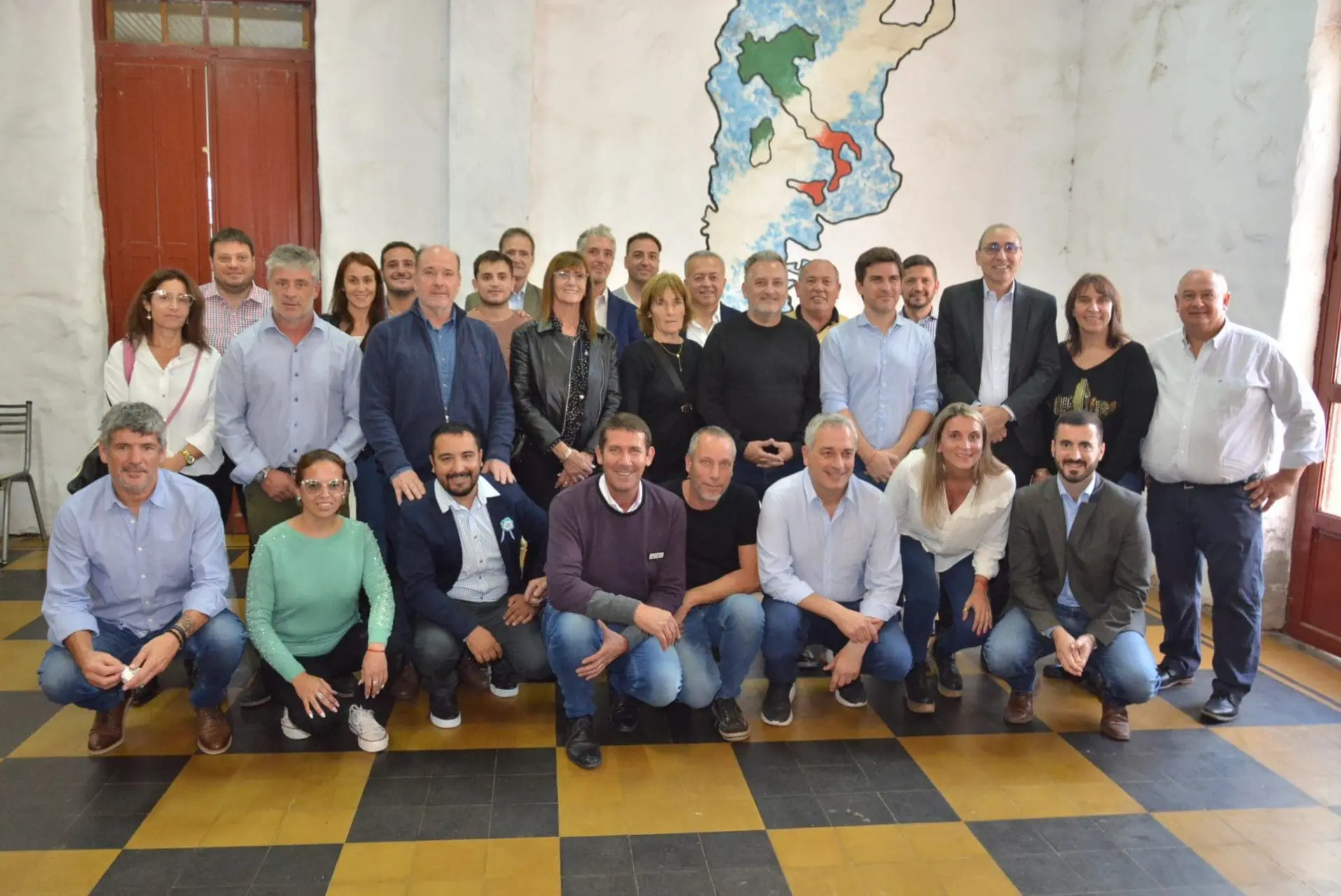 Marcelo Lewandowski recorrió Bigand: Nosotros representamos a los santafesinos que quieren aportar, que quieren que la gente viva mejor