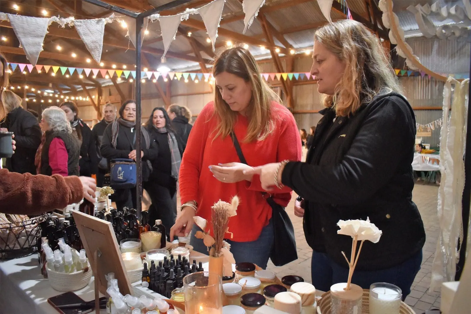 Elortondo: 1º aniversario de Manos Emprendedoras con exitoso balance