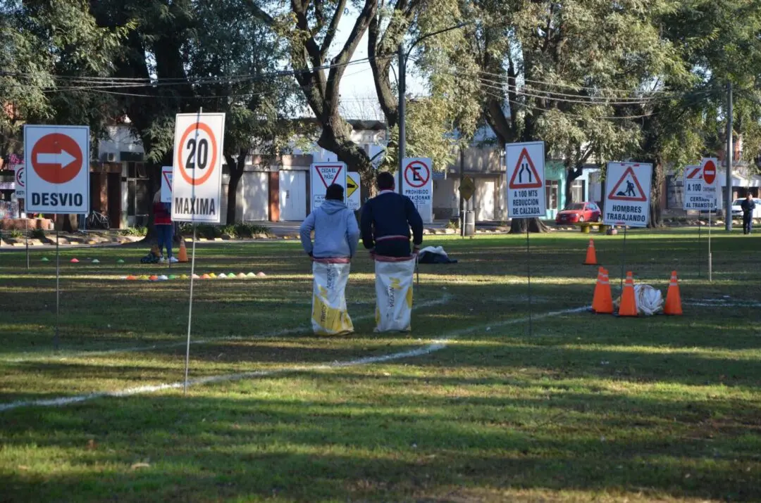 Villa Cañás: Jornada recreativa de Educación Vial Villa Cañás: Jornada recreativa de Educación Vial