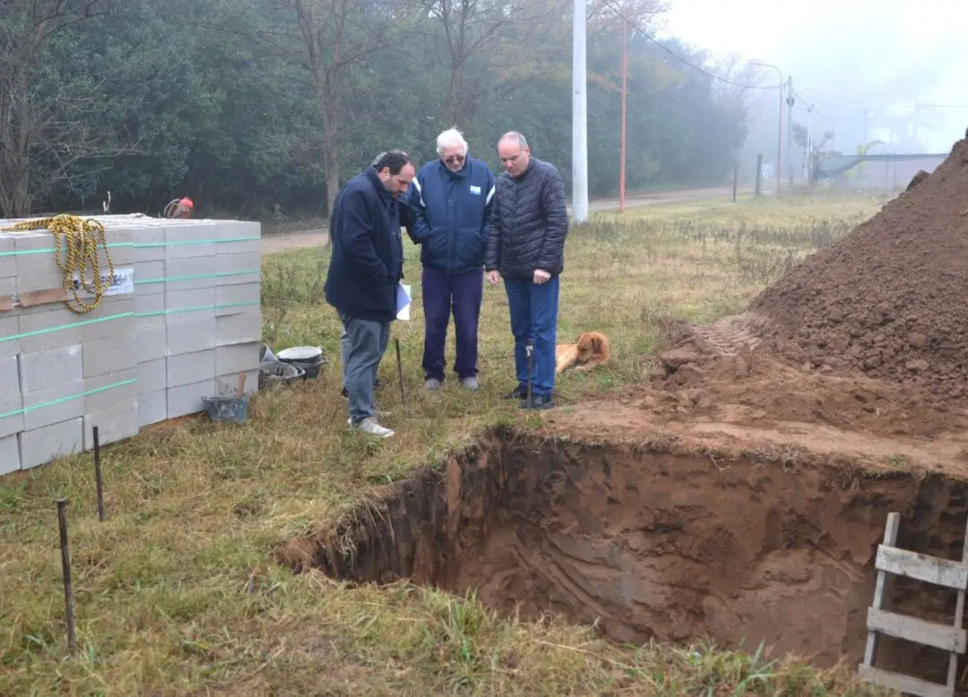 Villa Cañás: Se construye la planta elevadora de líquidos cloacales en el Barrio Sfasciotti Villa Cañás: Se construye la planta elevadora de líquidos cloacales en el Barrio Sfasciotti