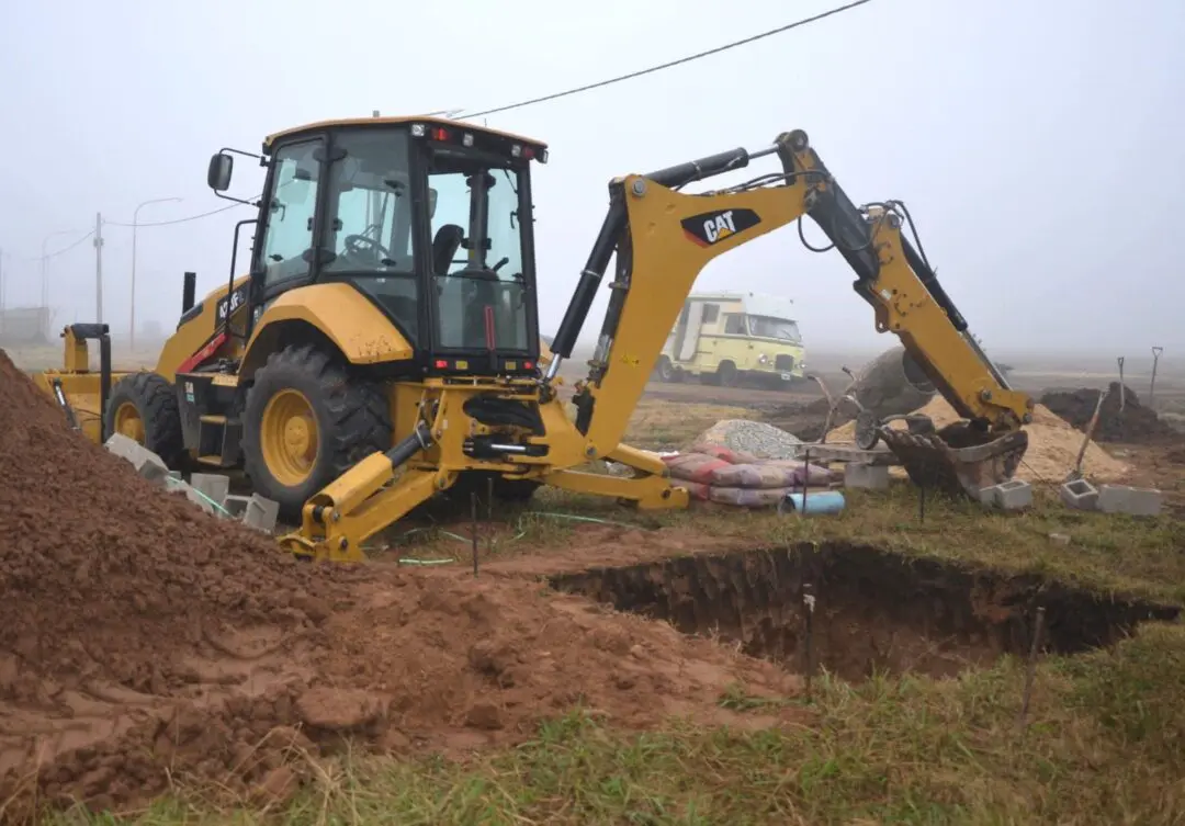 Villa Cañás: Se construye la planta elevadora de líquidos cloacales en el Barrio Sfasciotti Villa Cañás: Se construye la planta elevadora de líquidos cloacales en el Barrio Sfasciotti
