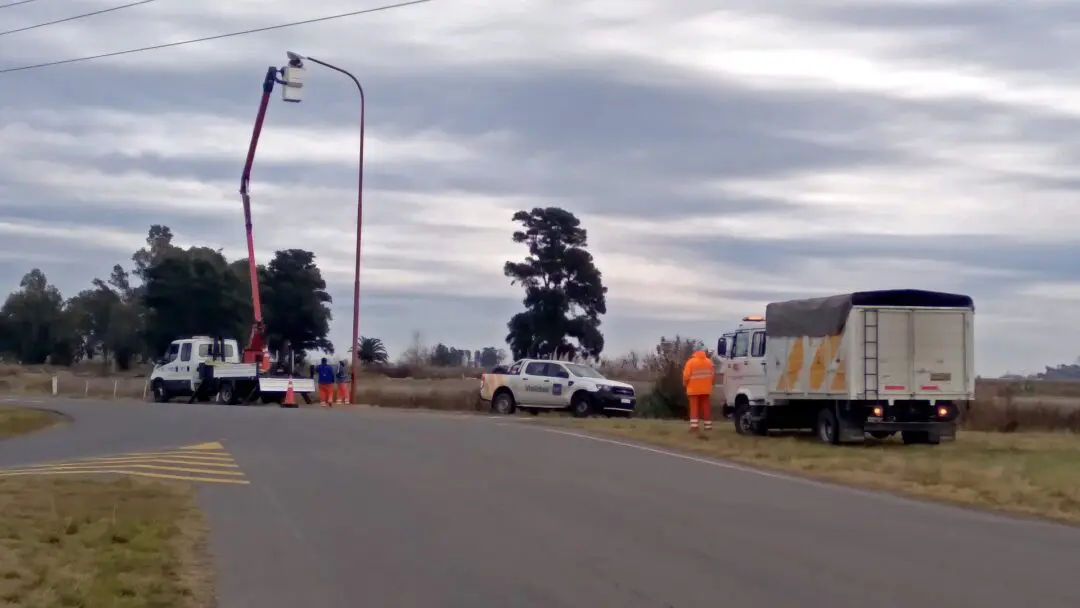 Vialidad provincial realizó reparaciones en sistemas de iluminación en rutas del departamento General López