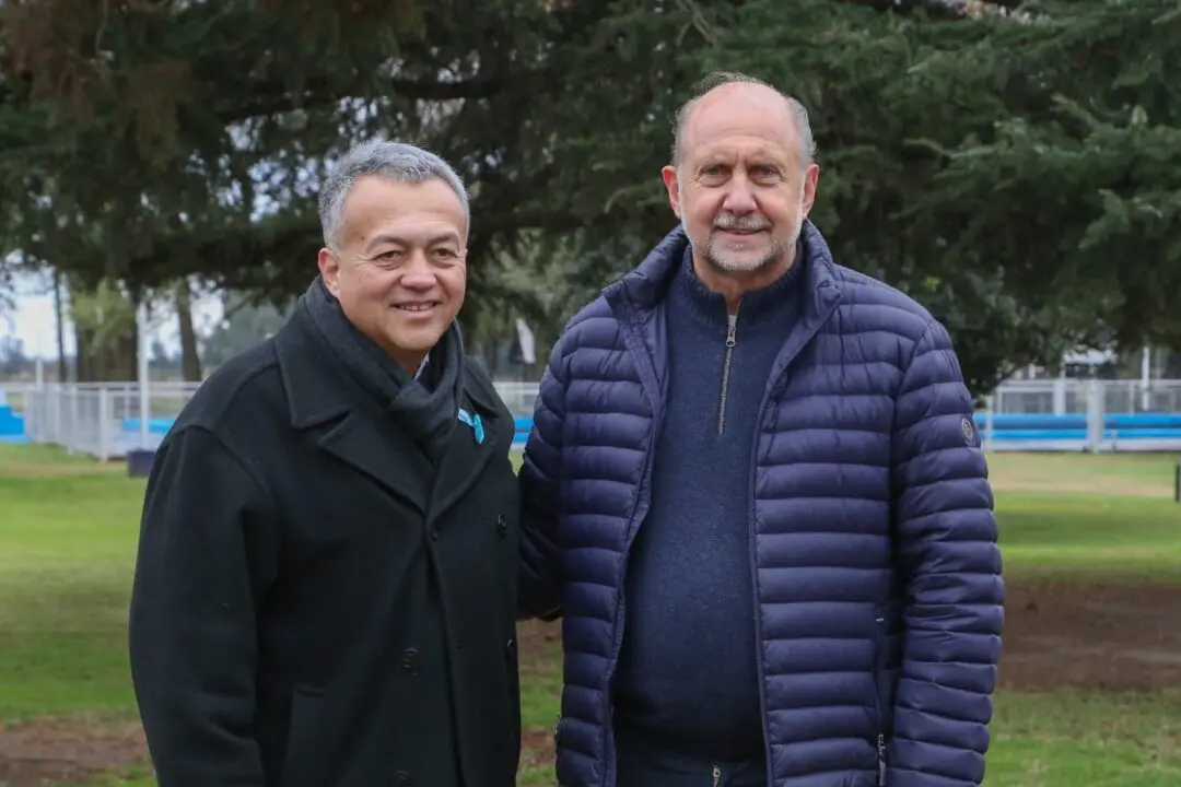 El Dr. Pedro Bustos acompañó a Omar Perotti en su visita a Venado Tuerto