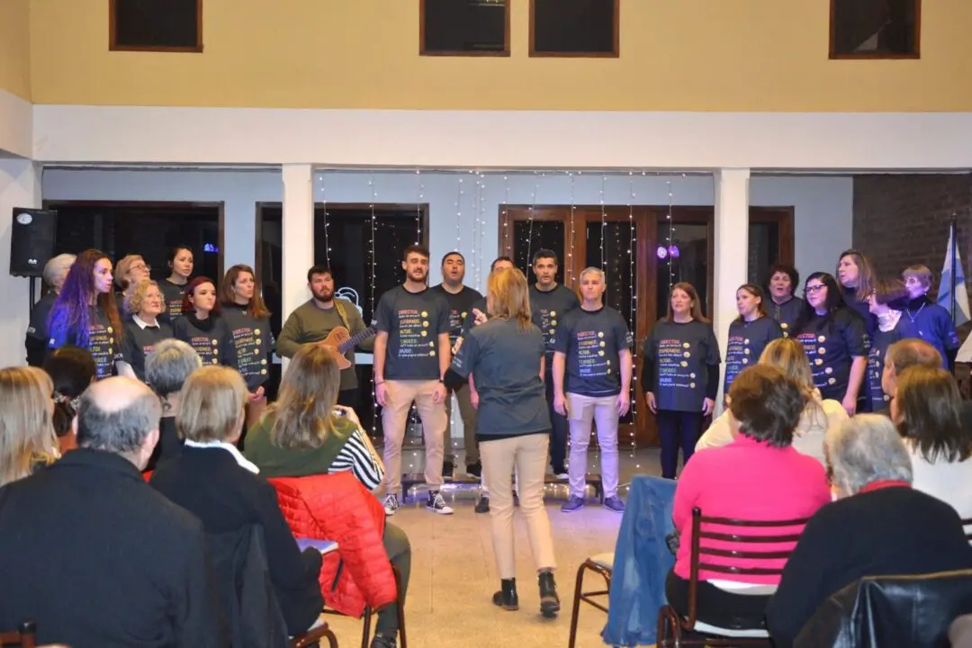 Villa Cañás: Encuentro de coros y peña abierta Villa Cañás: Encuentro de coros y peña abierta