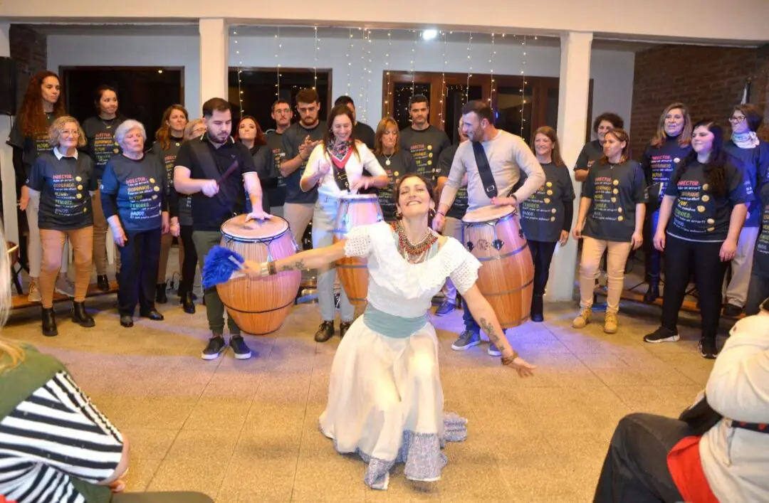 Villa Cañás: Encuentro de coros y peña abierta Villa Cañás: Encuentro de coros y peña abierta