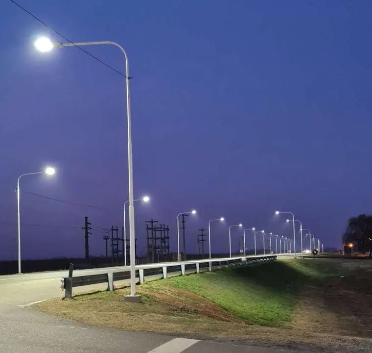 Amenábar: Iluminación de Ruta Nacional 33 Amenábar: Iluminación de Ruta Nacional 33