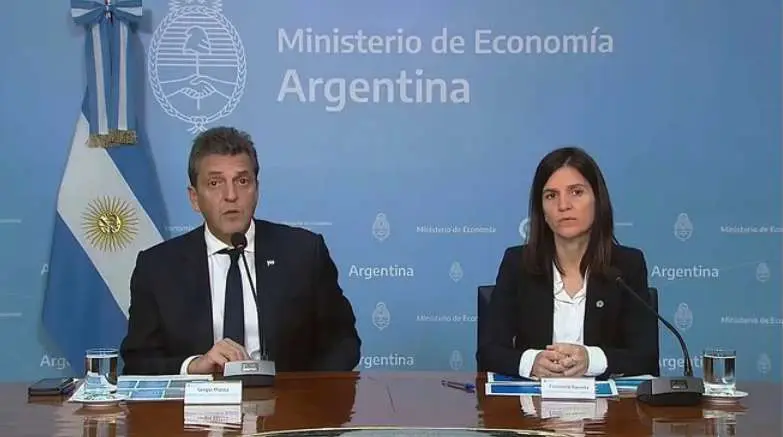 Jubilaciones: Anunciaron una suba del 23,29% y un refuerzo de $27.000 para la mínima por tres meses