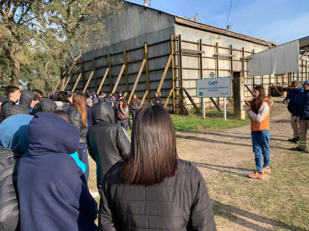 Villa Cañás: Charlas sobre reciclado con las escuelas
