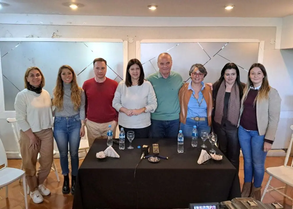 Con la mira puesta en las elecciones, Clara García visitó Villa Cañás