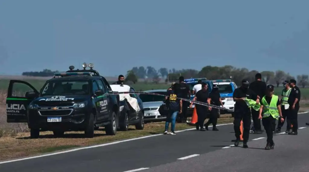 Femicidio en Ruta 90: Se prorrogó la prisión preventiva impuesta al policía investigado Femicidio en Ruta 90: Se prorrogó la prisión preventiva impuesta al policía investigado