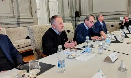 Lewandowski: No hay que volver al pasado para mejorar lo que no está bien hoy; hay que mirar al futuro y eso es lo que representamos