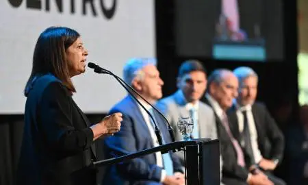 Clara García: La Región Centro es cosa seria, por eso se debe respetar a sus gobernadores y sus políticas de desarrollo