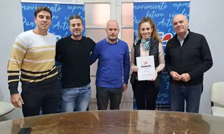 Villa Cañás: Una familia cañaseña se benefició con el Programa de Vivienda en Lote Propio