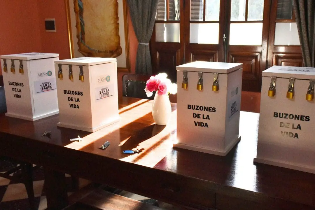 Santa Isabel: Nueva apertura de los Buzones de la Vida Santa Isabel: Nueva apertura de los Buzones de la Vida