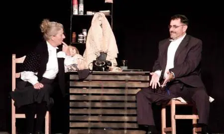 Teodelina pisa el escenario de La Comedia en Rosario