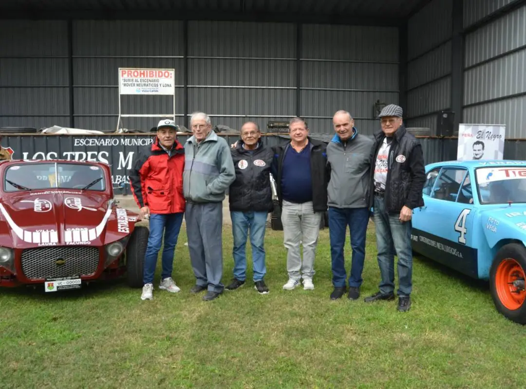 Fiesta Fierrera: 4º Encuentro de Autos Clásicos y Antiguos en Villa Cañás Fiesta Fierrera: 4º Encuentro de Autos Clásicos y Antiguos en Villa Cañás