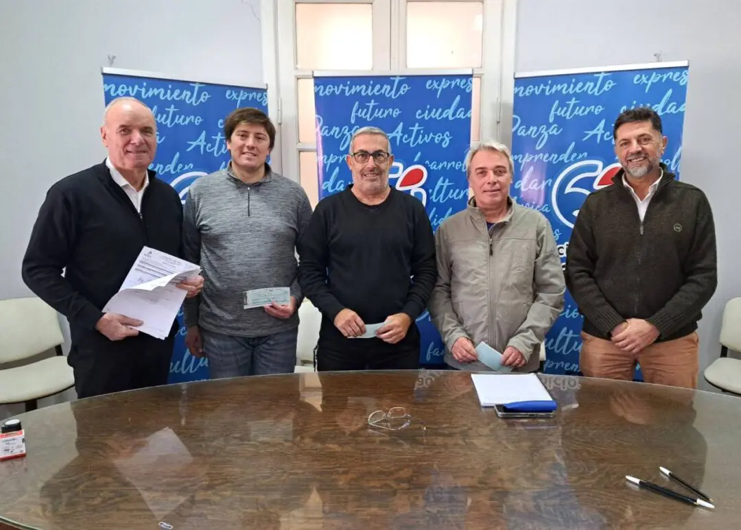 Villa Cañás: El municipio entregó el FAD a los clubes de la ciudad