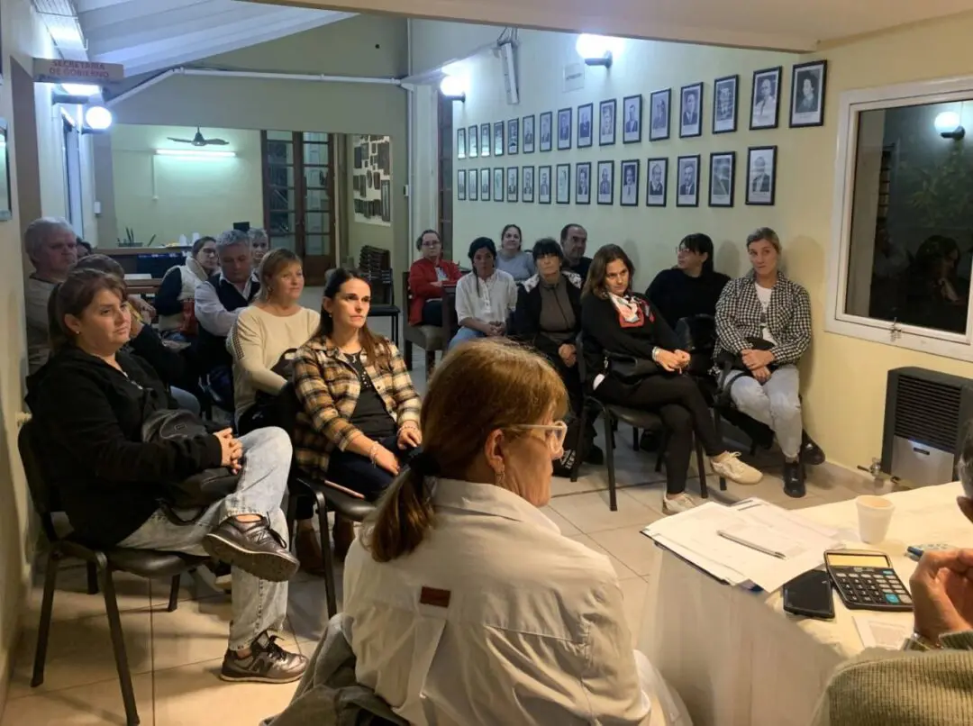 Villa Cañás: El municipio realizó la entrega del FAE Villa Cañás: El municipio realizó la entrega del FAE