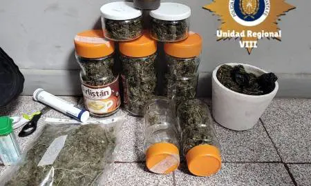 Firmat: Drogas Armas y detención