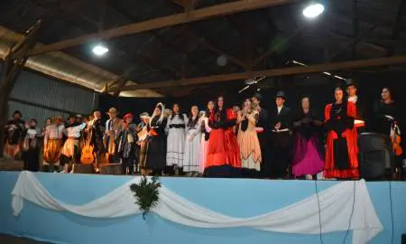 Viva la Patria: Villa Cañás celebró la Revolución de Mayo