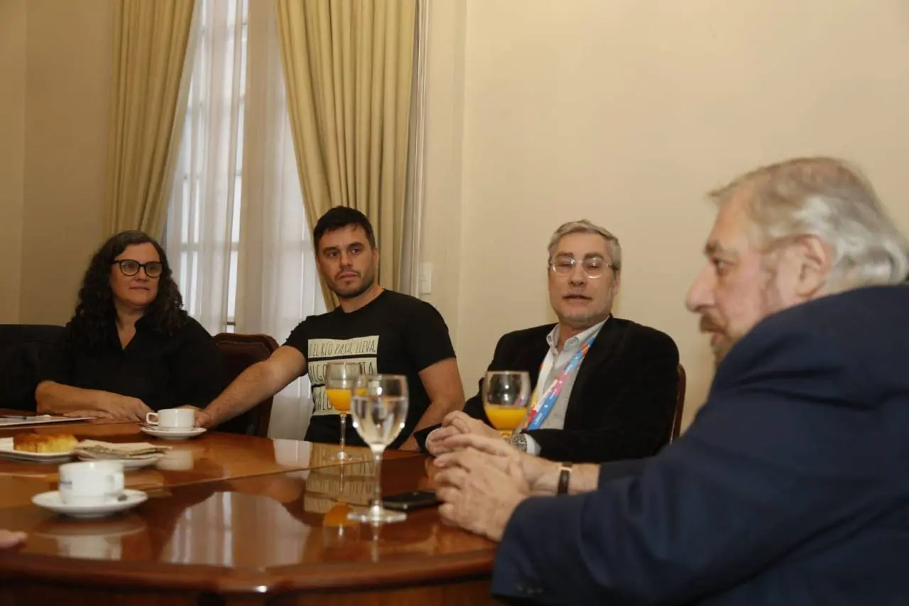 Vuelve la Feria Internacional del Libro a Rosario con un homenaje especial al Negro Fontanarrosa Vuelve la Feria Internacional del Libro a Rosario con un homenaje especial al Negro Fontanarrosa