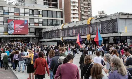Vuelve la Feria Internacional del Libro a Rosario con un homenaje especial al Negro Fontanarrosa