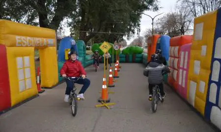 Villa Cañás: Jornada recreativa de Educación Vial